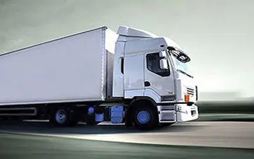 عجیب‌ترین مدل رانندگی با تریلی هجده چرخ + فیلم