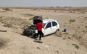 ۳ مصدوم بر اثر واژگونی خودرو در تنگستان