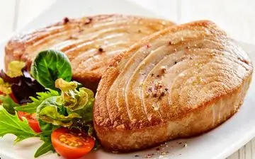 ۷ ایده خلاقانه برای پخت غذا با تن ماهی: سریع، ساده و خوشمزه