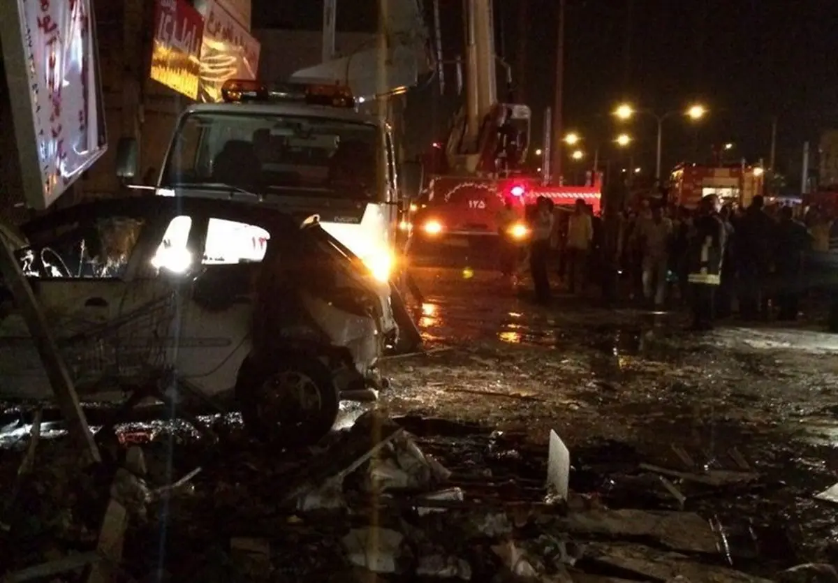 علت انفجار فروشگاه در شیراز مشخص شد/ تصاعدات گازی عامل انفجار