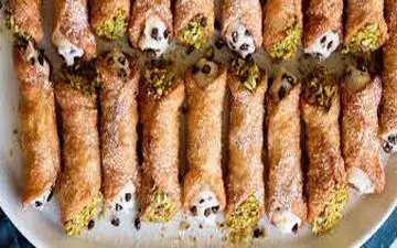 طرز تهیه شیرینی کانولی | خودت این شیرینی رو درست کن!