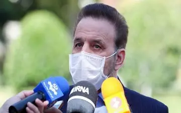 واعظی: حذف ارز 4200 تومانی باید به شیوه ای انجام شود که به طبقه متوسط و نیازمند فشاری وارد نشود