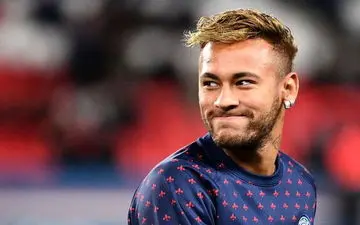 نیمار برای PSG به میدان می‌رود