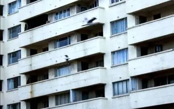 سقوط هولناک کودک دو ساله؛ آخرین خبر از وضعیت عمومی او