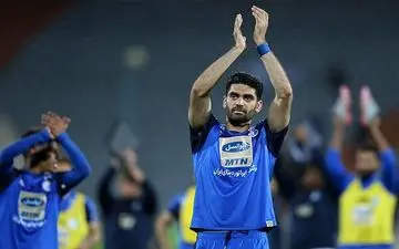 هافبک ملی پوش استقلال در آستانه تمدید قرارداد