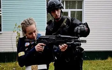 مدارس نظامی پوتین برای دختران + تصاویر