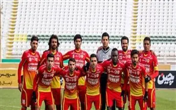  چه کسی سرمربی فولاد می شود؟