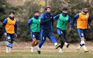 استقلالی‌ها خندیدند و تعطیل شدند!