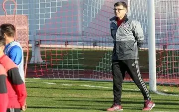  اولین آزمون جدی سرمربی جدید المپیاکوس بدون انصاری‌فرد 