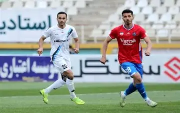 حاشیه دیدار پیکان - نساجی| حضور عضو هیئت رئیسه و بازیکن گل‌گهر در ورزشگاه 