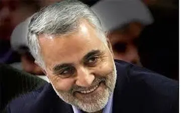 سردار سلیمانی بدون محافظ در فرودگاه مهرآباد