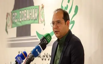 ربیعی: بازیکنان ذوب‌آهن باید برای پیشرفت تیم هر روز بجنگند