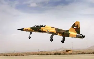  خط تولید جنگنده کوثر راه اندازی شد