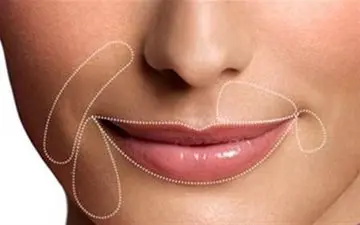 درمان های خانگی برای کاهش چروک دور لب