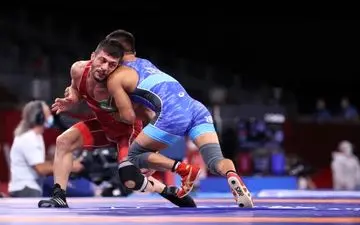  رضا اطری با شکست مقابل حریف روس به دیدار رده بندی رفت