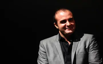 سینا سرلک در سالن «میلاد» کنسرت می‌دهد/ یک تجربه متفاوت