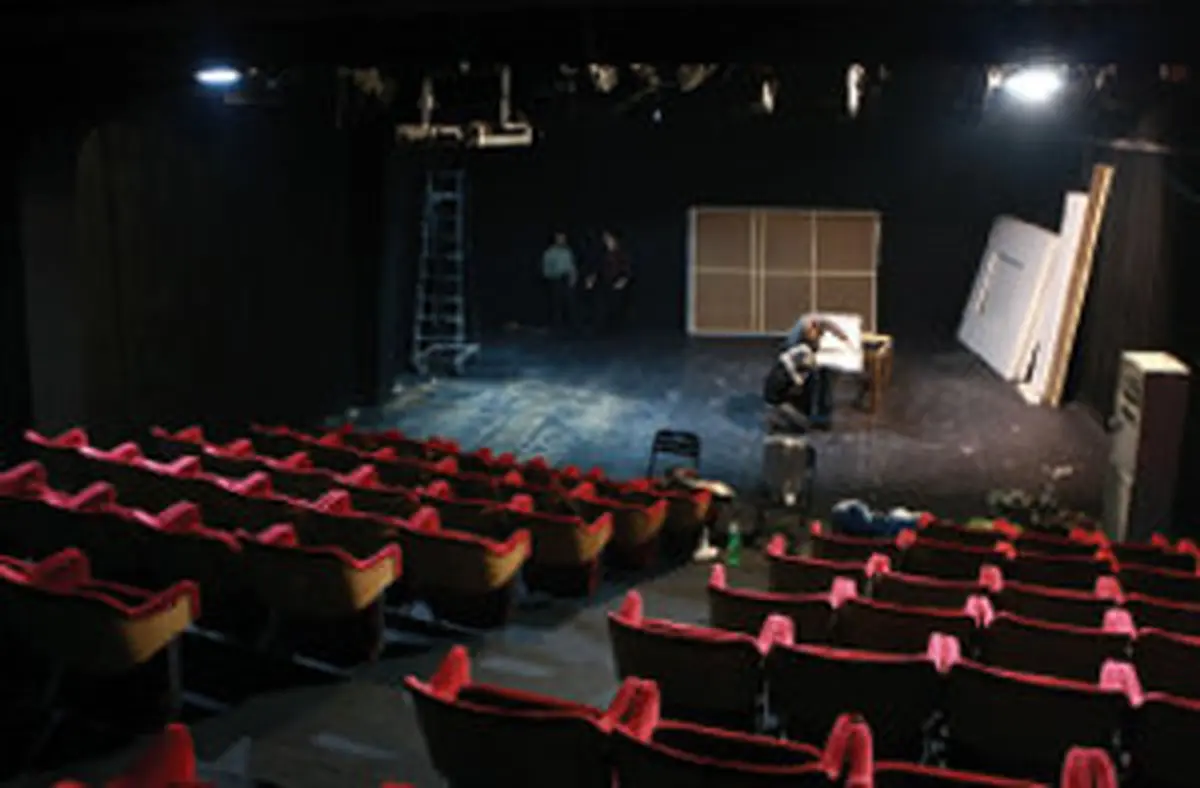 انتقاد از نبود پلاتو تئاتر در استان کردستان
