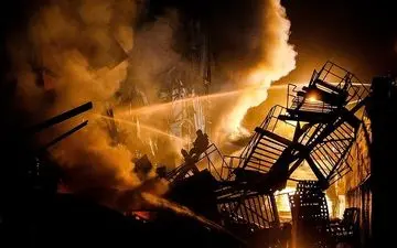 آتش سوزی ایران خودرو مهار شد 