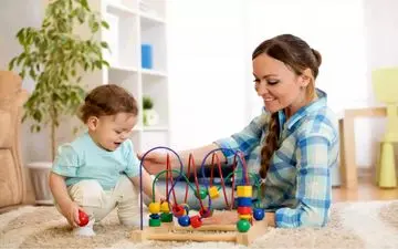 این رفتارها با کودکان زیر یک سال ممنوع!