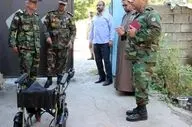 هدیه فرمانده نیروی زمینی ارتش به خانواده یکی از کارکنان پشتیبانی غرب نزاجا/خدمت به بیماران صعب‌العلاج جهاد در راه خداست