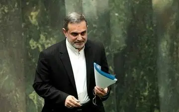 لزوم رفع موانع جذب زنان در پست‌های مدیریتی آموزش و پرورش/ محرومیت دختران از ورزش در مدارس مختلط