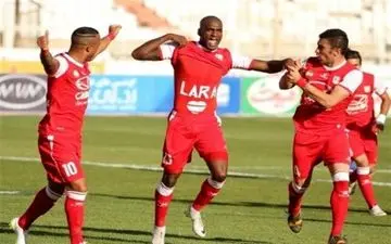 دنیزلی خواستار فسخ قرارداد مدافع جدید تراکتور شد