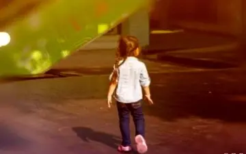 بازگشت کودک گمشده کلاله به آغوش خانواده با تلاش پلیس