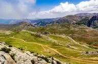 تصویر زیبا از ییلاق اوپرت در مرز سمنان و مازندران