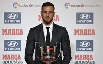 اوبلاک سومین سال پیاپی جایزه زامورا را بدست آورد