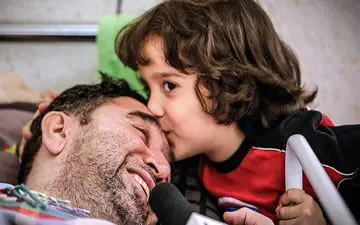 مداح معروف در کما / دعا کنید+ عکس