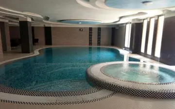 راز مرموز مرگ یک د‌‌‌‌ختر د‌‌‌‌ر استخر