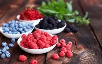 راز طول عمر فاش شد: معجزه فلاونوئیدها در رژیم غذایی