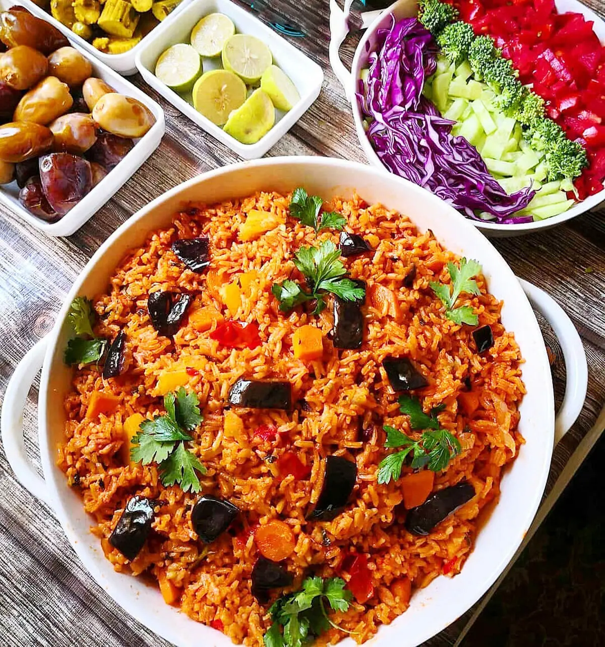 طرز تهیه پامادور پلا گیلانی؛ غذای سنتی مخصوص گیاهخواران