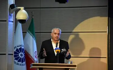 
استفاده از ظرفیت بازار بورس راهی در جهت پویایی اقتصاد کرمانشاه است





