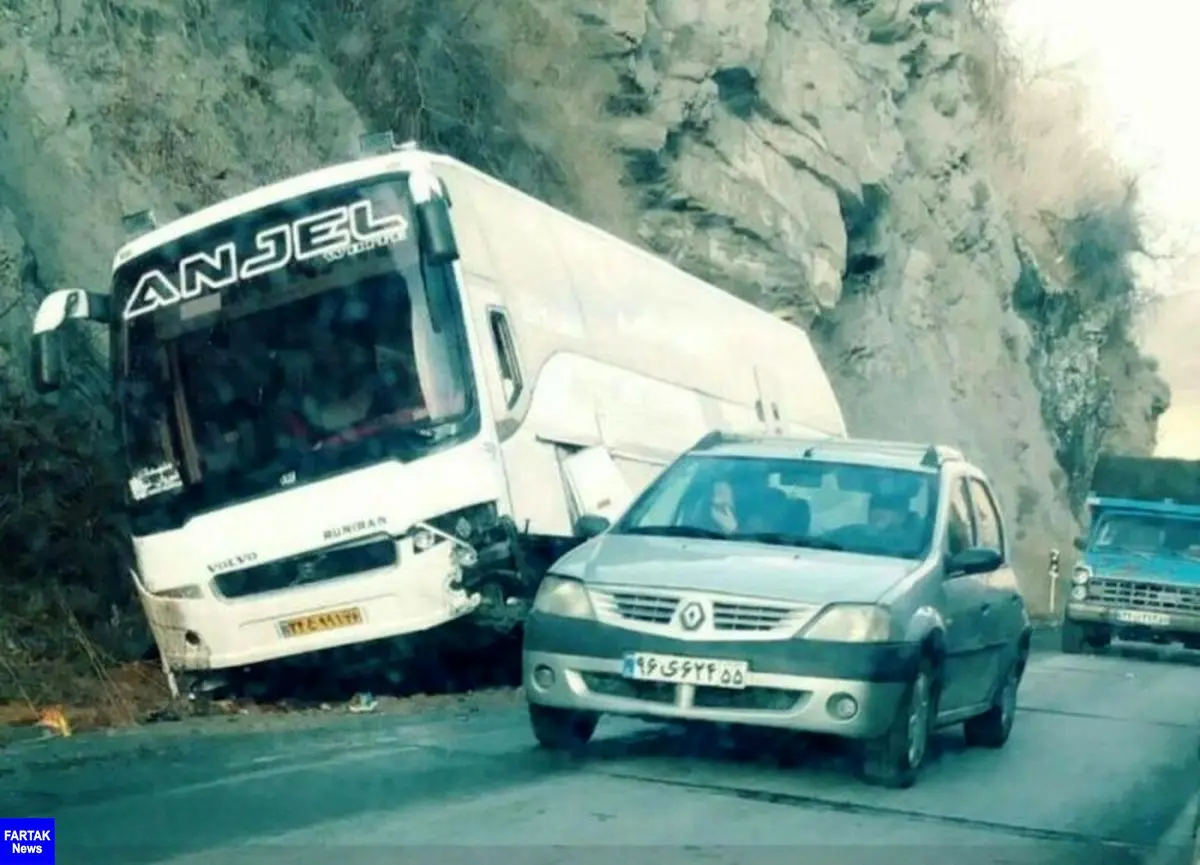  تصادف اتوبوس گردشگران در مازندران 6 زخمی برجا گذاشت