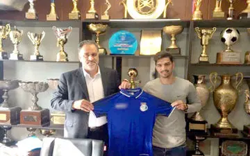 بازیکن سابق تراکتور به استقلال پیوست