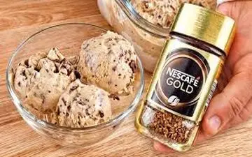 طرز تهیه  بستنی نسکافه ای خانگی !