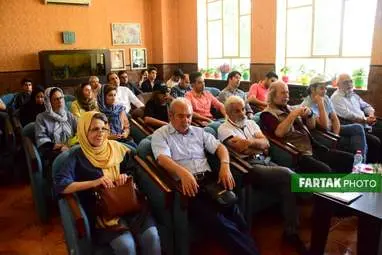 نشست خبری اجراخوانی نمایش ادیپ شهریار در همدان به روایت تصویر