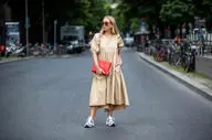کتانی رانینگ فقط برای دویدن نیست! راهنمای استایل روزمره با کفش‌های ورزشی