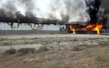 اطفای آتش سوزی کارگاه تولیدی در شهرک کهریز کرمانشاه