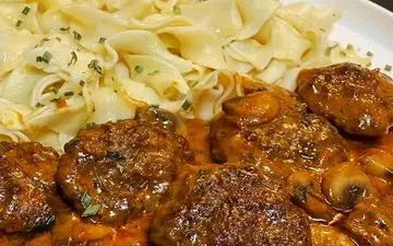 غذای با طعم و رنگ جدید براتون آوردم| طرز تهیه  کوفته با سس قارچ!