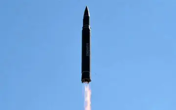 رونمایی یمن از جدیدترین تسلیحات جنگی خود