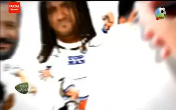 لبخند فوتبالی - مربی تبانی کار + فیلم