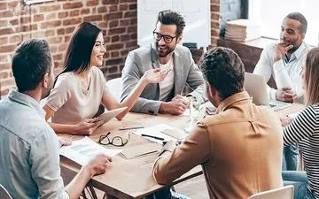 نشانه‌هایی که می‌گوید در روابط اجتماعی ضعف دارید