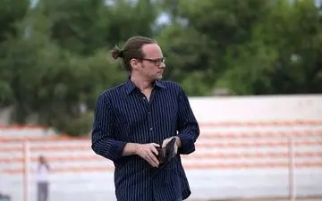 پیام‌های عجیب هواداران زیر پست ساشا شفر!