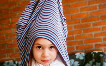 چرا کودک خردسال لباس هایش را در می آورد؟|چرا کودک نوپا لباس و پوشک خود را در می آورد؟