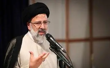 کرامت یعنی پدری شرمنده خانواده نشود/ همانند استاد بهشتی از زخم‌زبان‌ها خسته نخواهم شد/ فقر و فساد زیبنده مردم ما نیست