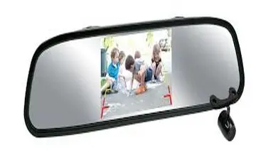 مادری با خودرو دختر سه ساله‌اش را زیرگرفت