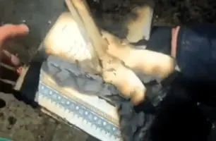 اقدام جنجالی در همدان؛ قرآن در اغتشاشات به آتش کشیده شد + ویدئو