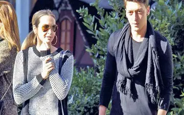 عروسی میلیاردی و عجیب مسعوت اوزیل با خواننده مشهور ترکیه ای 